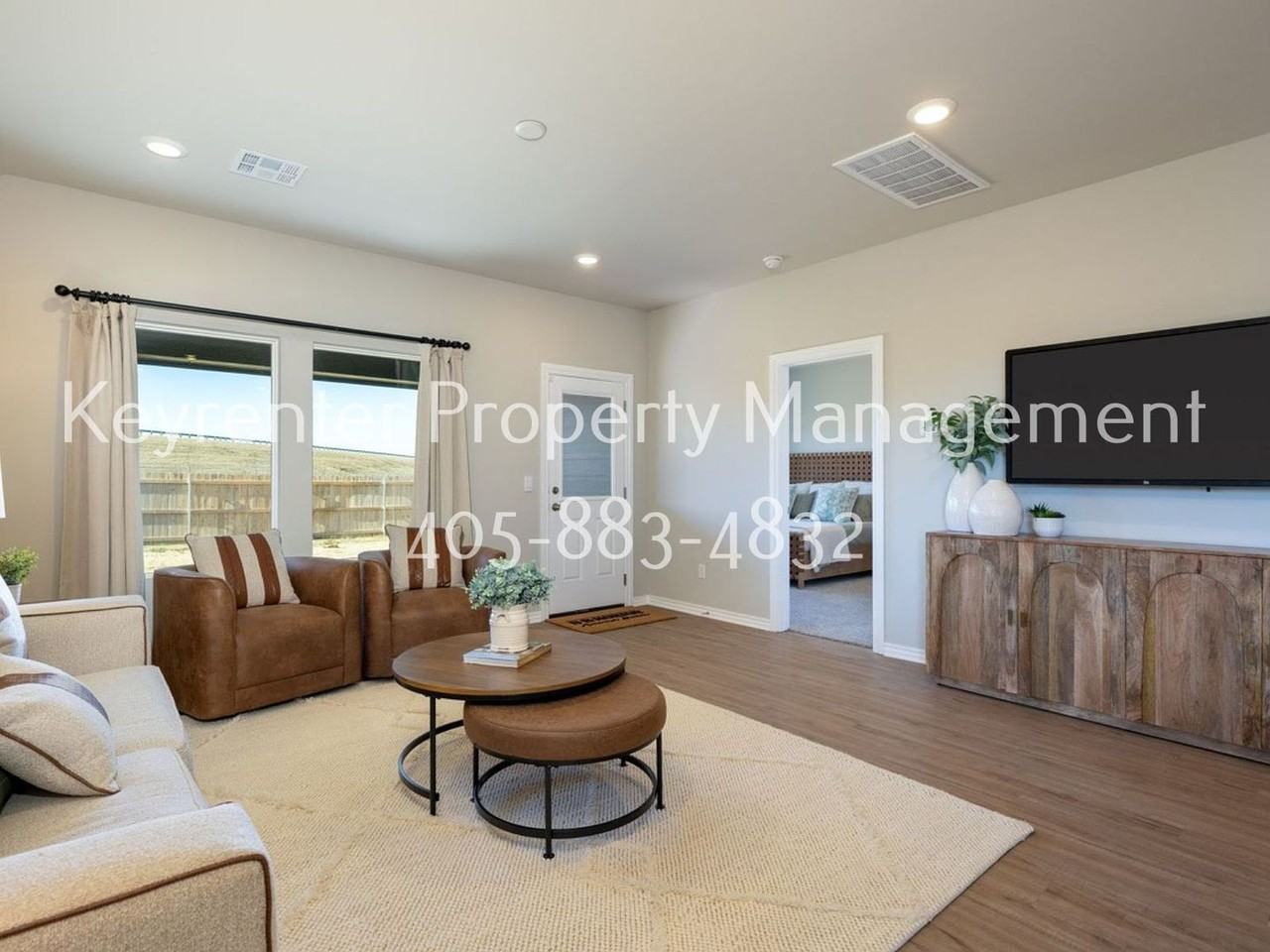 2809 Tracys Mnr - Photo 2 of 12