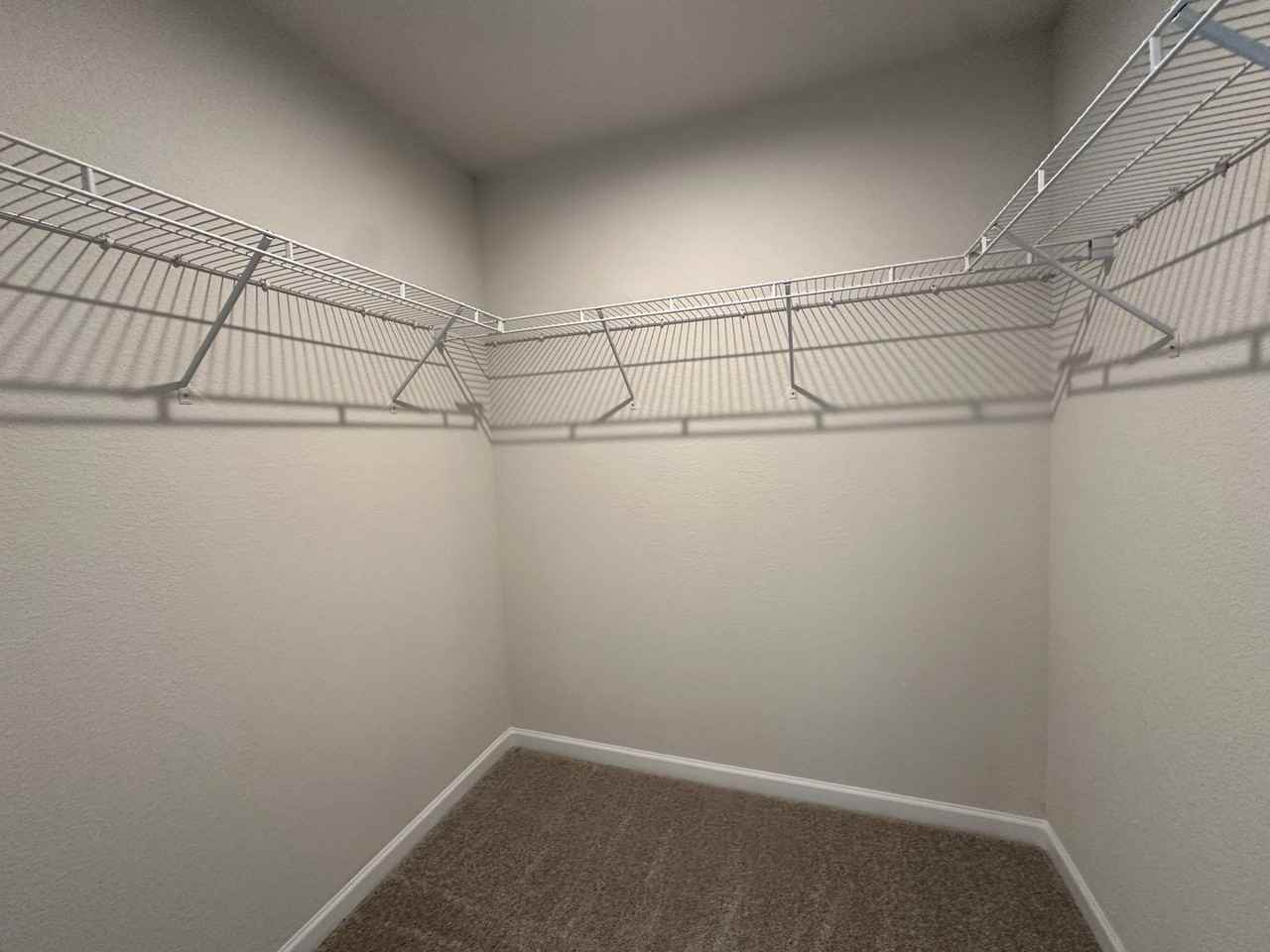 3616 Clyde St - Photo 6 of 12