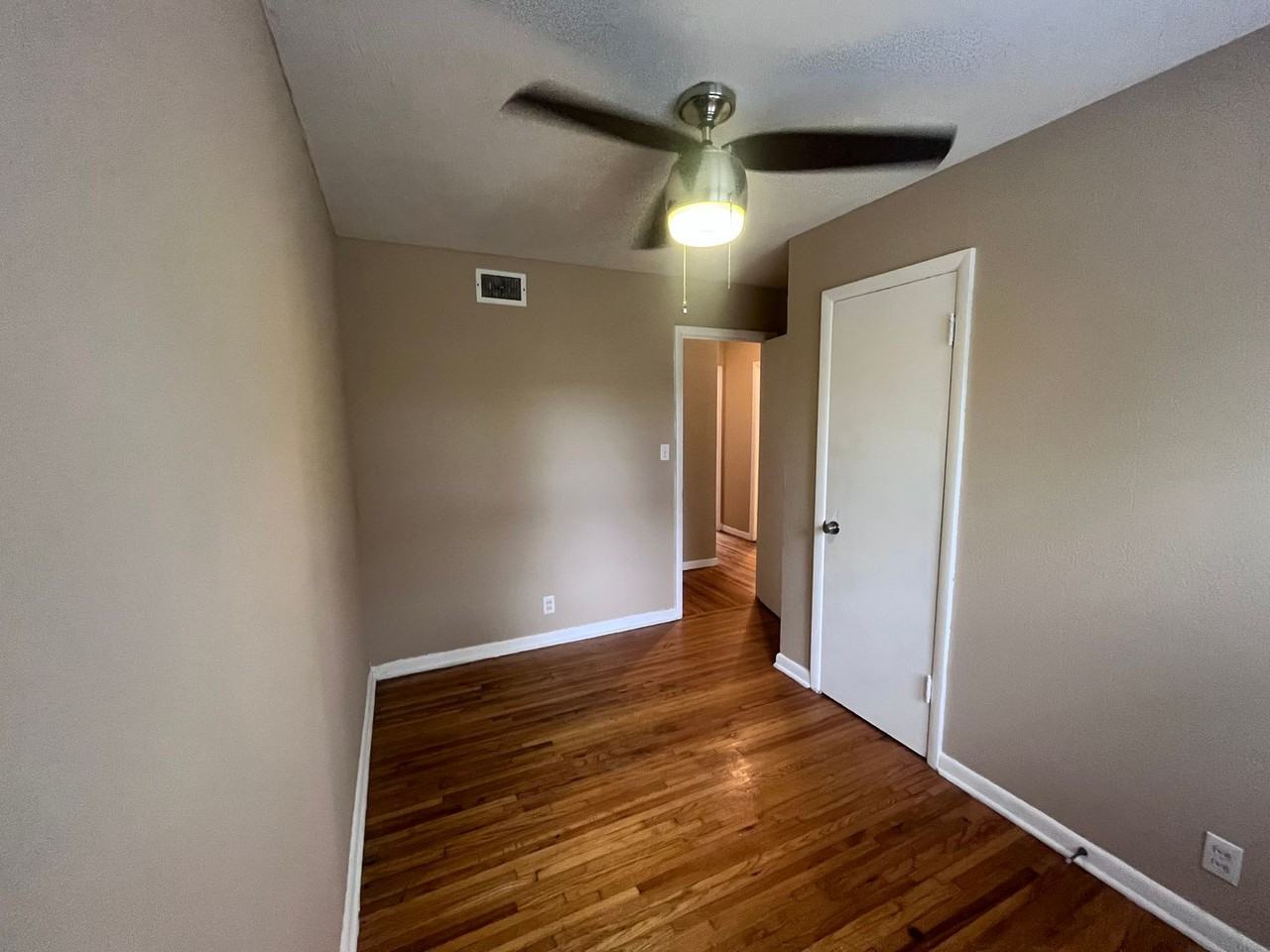 2661 N Estelle St - Photo 6 of 11