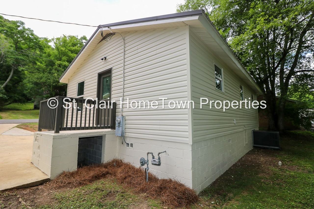 3112 9th Ave N - Photo 3 of 22