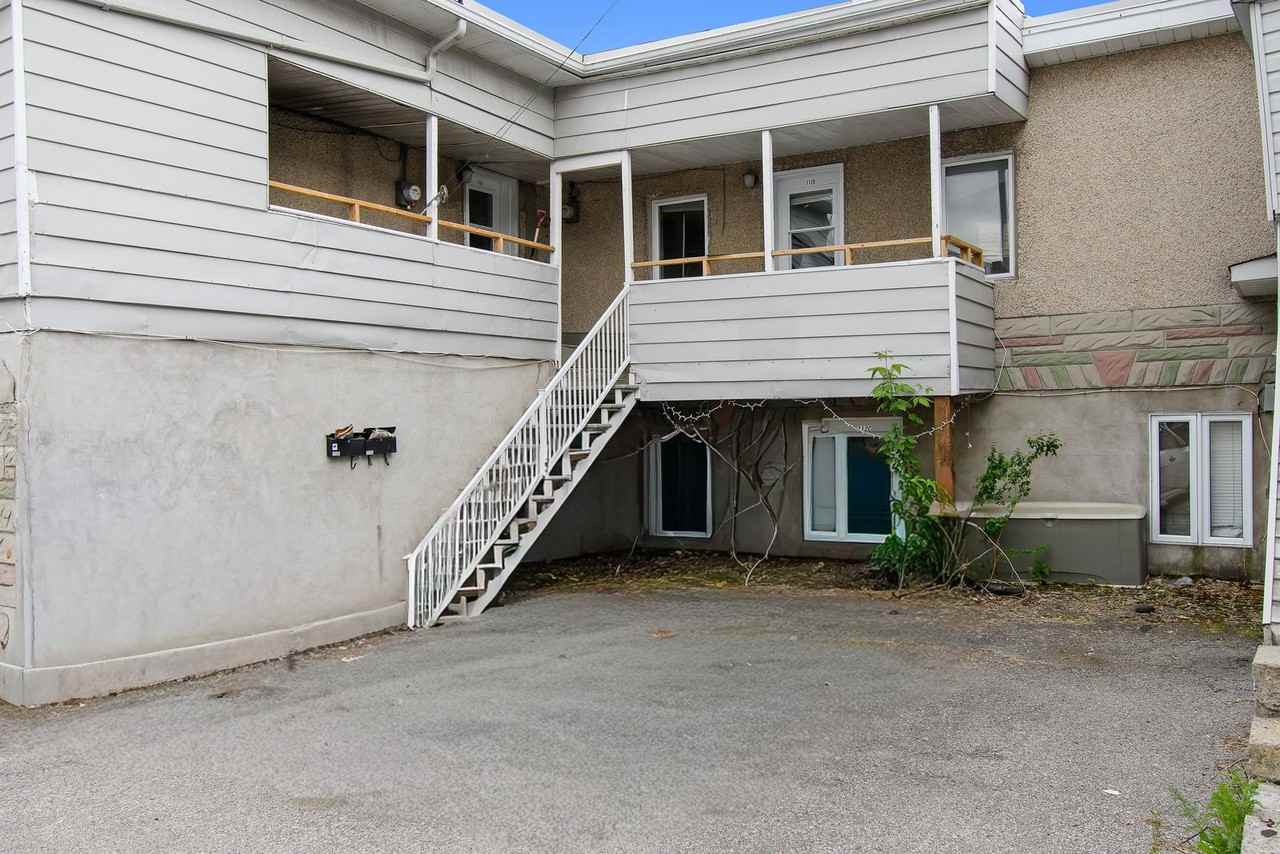 112-B Rue Garneau - Photo 3 of 13