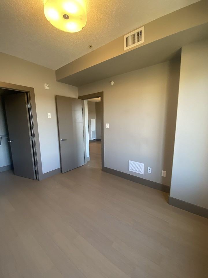 11080 Ellerslie Road Southwest 405, Edmonton, Alberta, Canada, T6W 2C2 - Photo 6 of 10