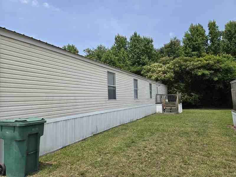 2424 Cattail Cir - Photo 2 of 19