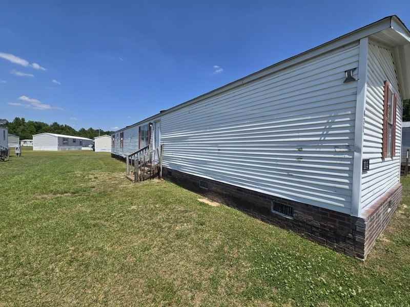 421 Starlit Dr - Photo 2 of 26