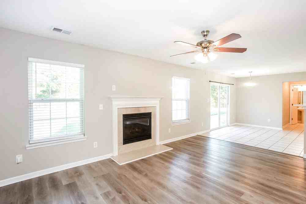 9705 Avensong Crossing Dr - Photo 5 of 17