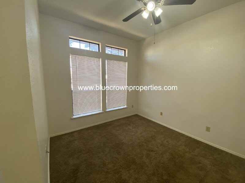 10307 Lone Pine Ln - Photo 5 of 12