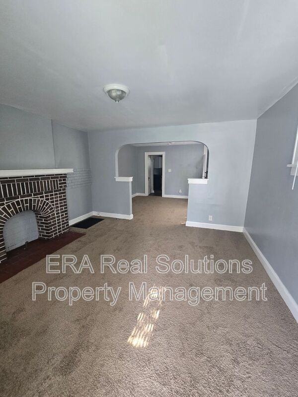 1269 E 23rd Ave - Photo 3 of 17