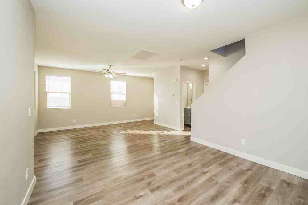 7822 Tay River Ct - Photo 5 of 17