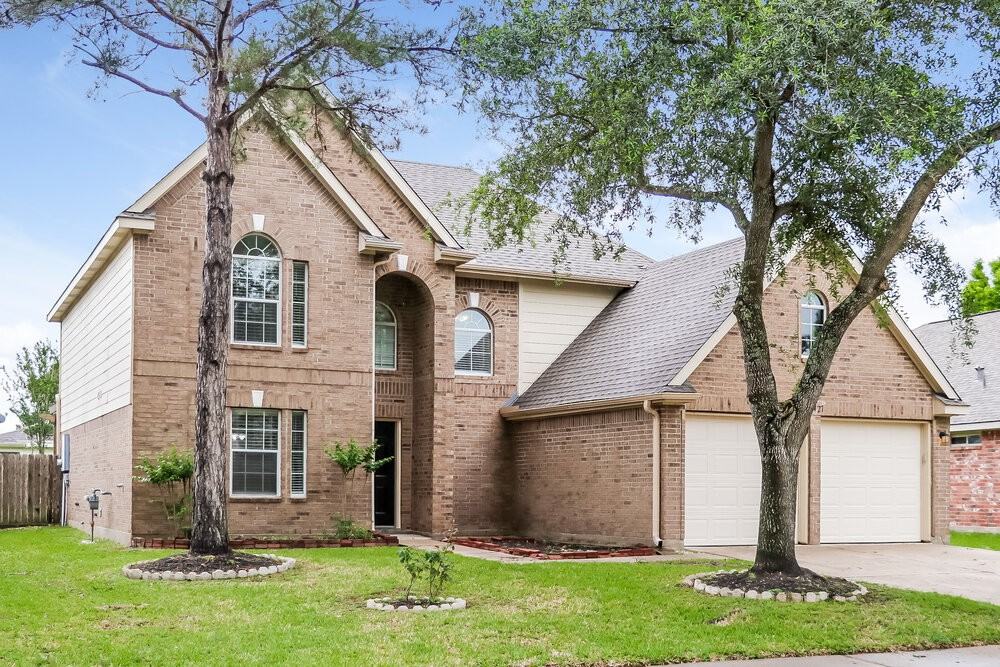 2427 Ranch Hollow Ct - Photo 4 of 17