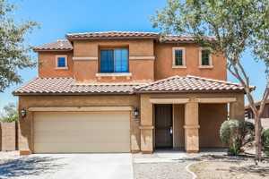 featured image of 4056 E Alamo St