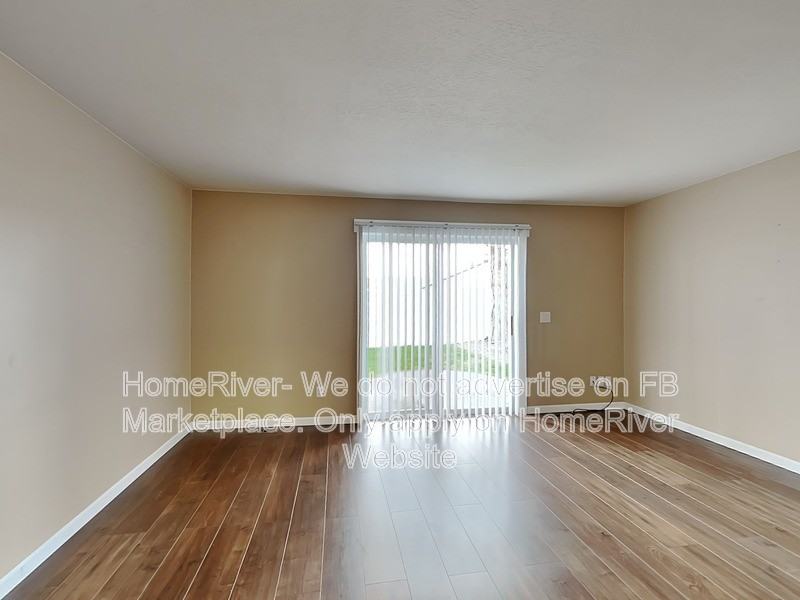 23017 E Colt Ln - Photo 6 of 32