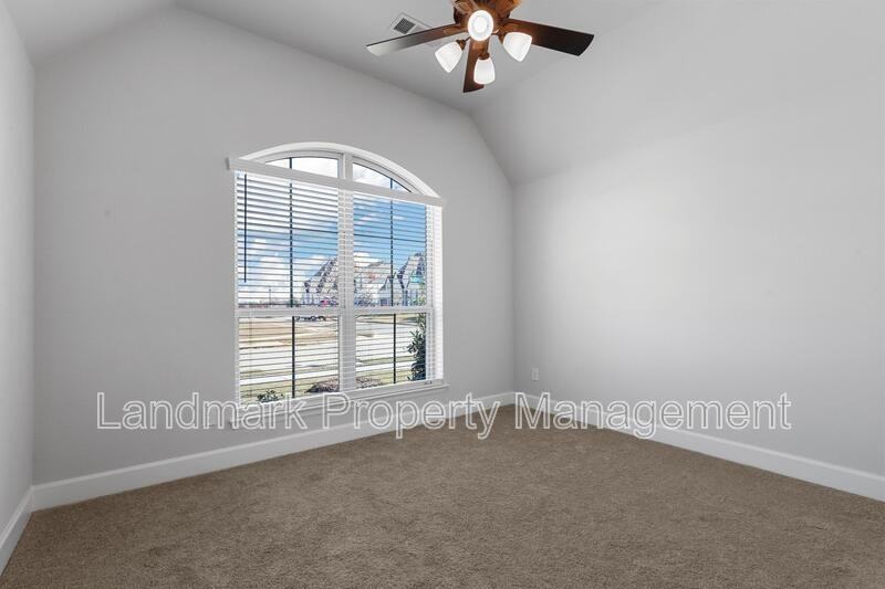 1824 Buckeye Ln - Photo 3 of 45