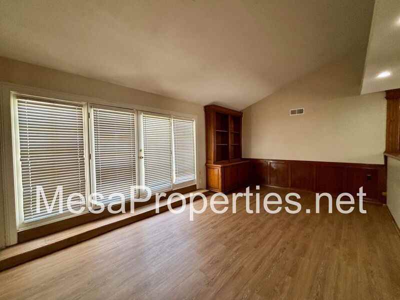 10150 Cook Ave - Photo 4 of 26