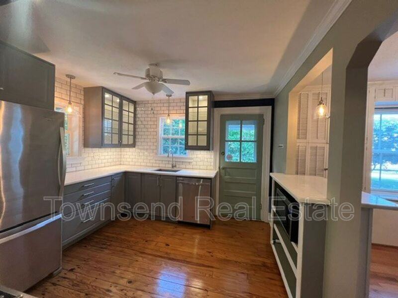 508 Huske St - Photo 7 of 20