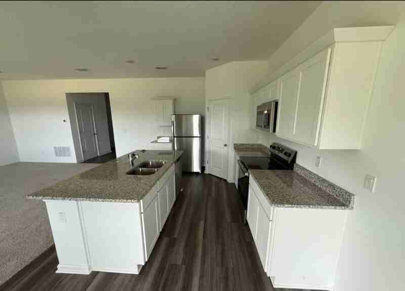 36111 Canelli Way - Photo 3 of 26