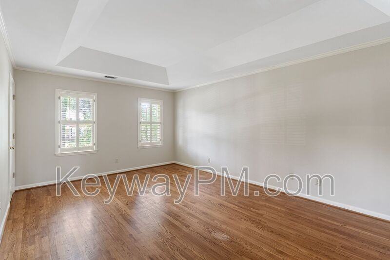 879 Sparkleberry Rd - Photo 7 of 35