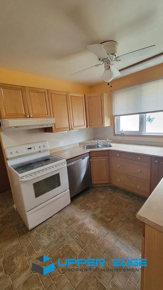 71 Killarney Avenue - Photo 2 of 19