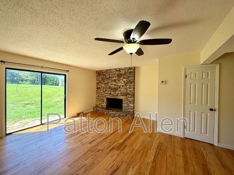 2 Dawnwood Cir - Photo 4 of 28