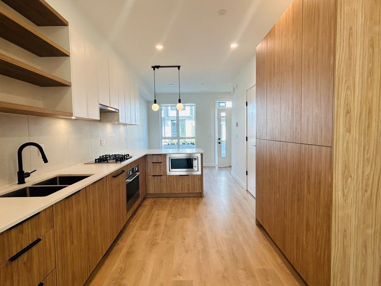 715 Ducklow Street #23X - Photo 2 of 27