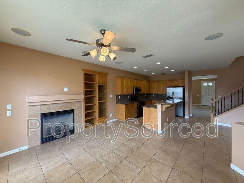 1688 Gathering Ln - Photo 6 of 50