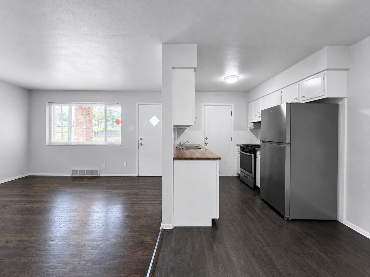 3601 Hallmark Lane #D - Photo 6 of 12