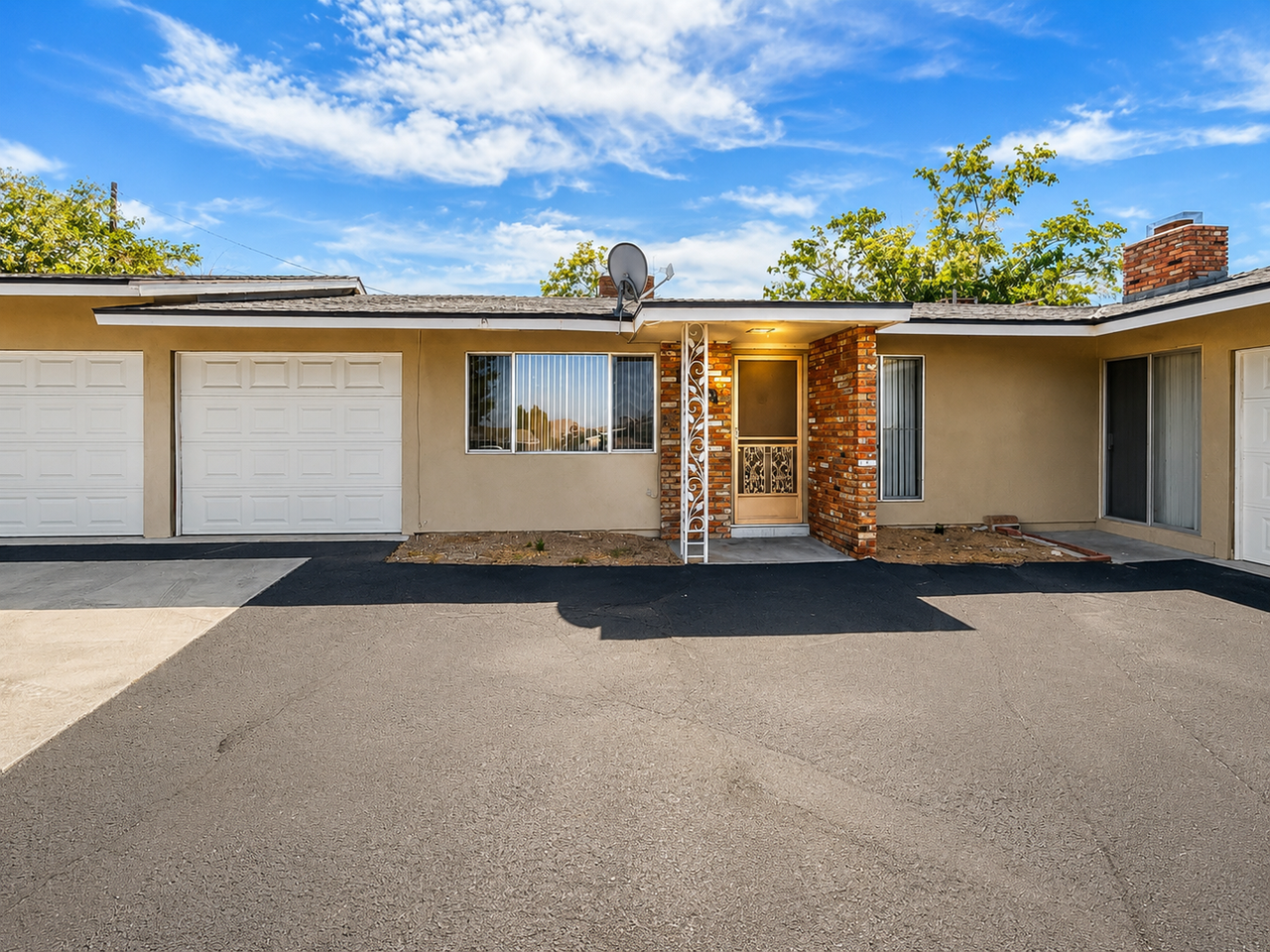 HILLCREST - GOLD - Photo 2 of 23