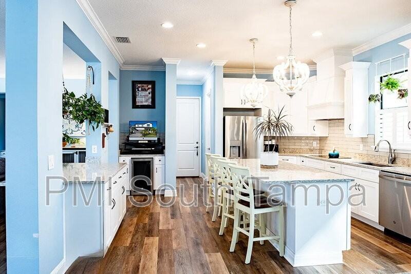 6209 S 3rd St - Photo 7 of 28