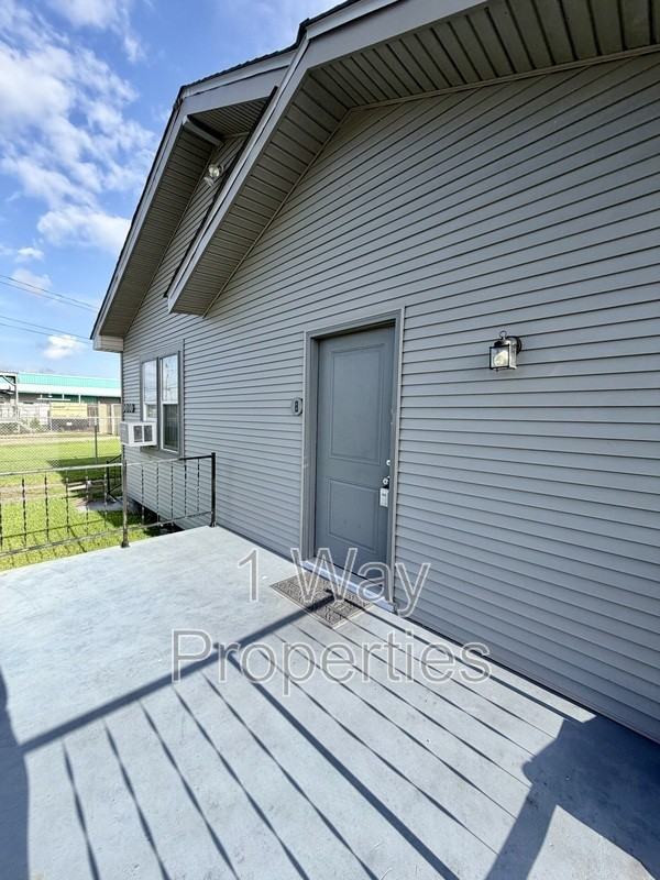 7409 4th St #B - Photo 2 of 28