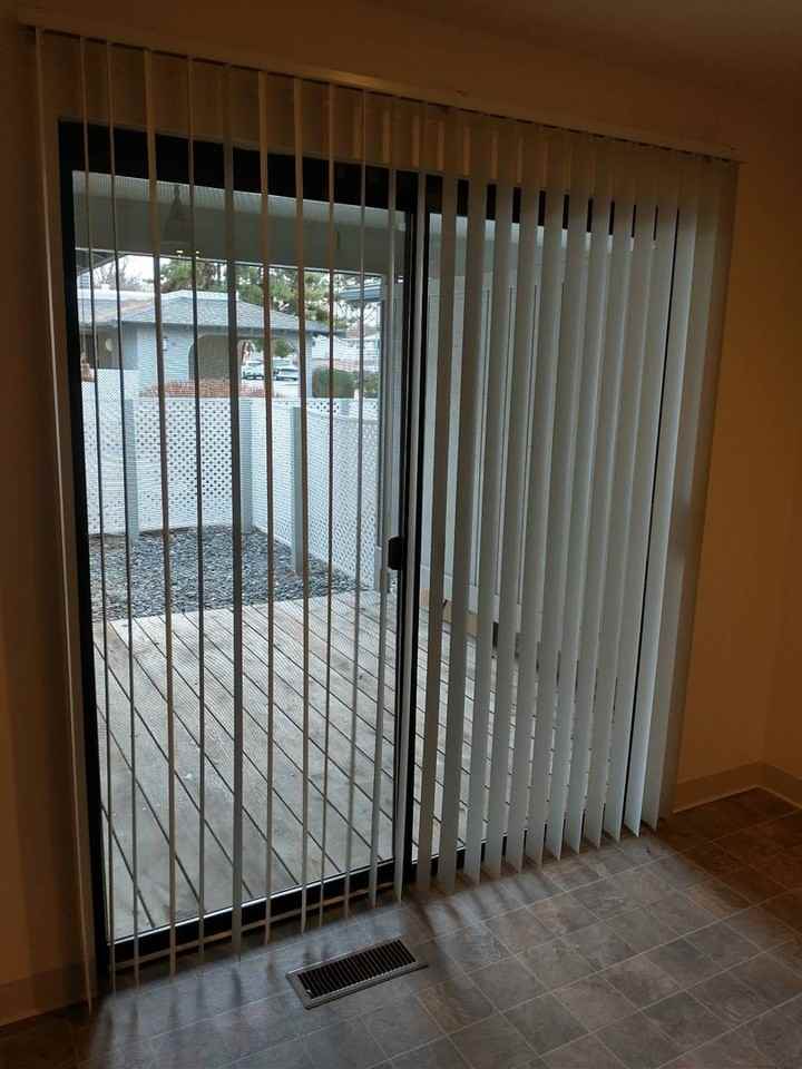 Sunrise Villas Apartments - Photo 4 of 39