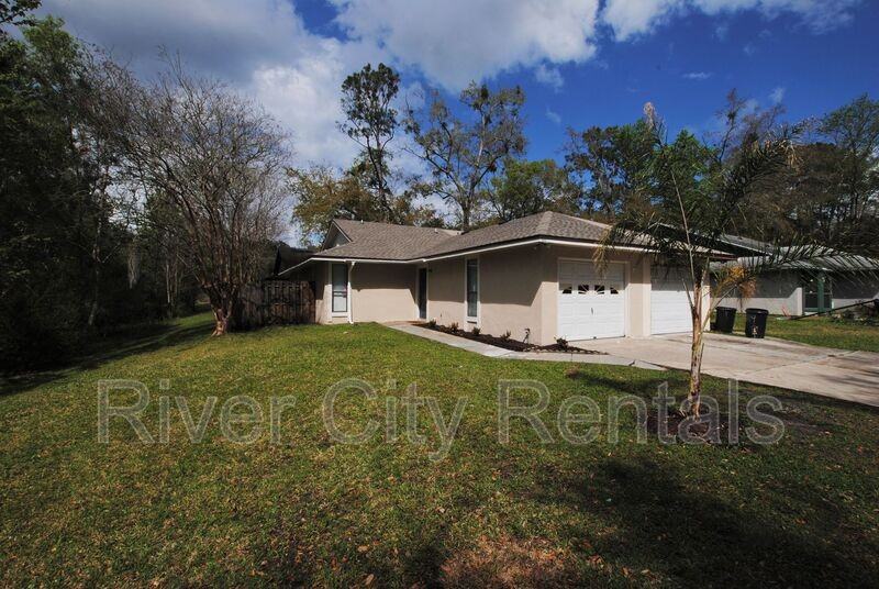 5021 Fulham Rd S - Photo 2 of 15