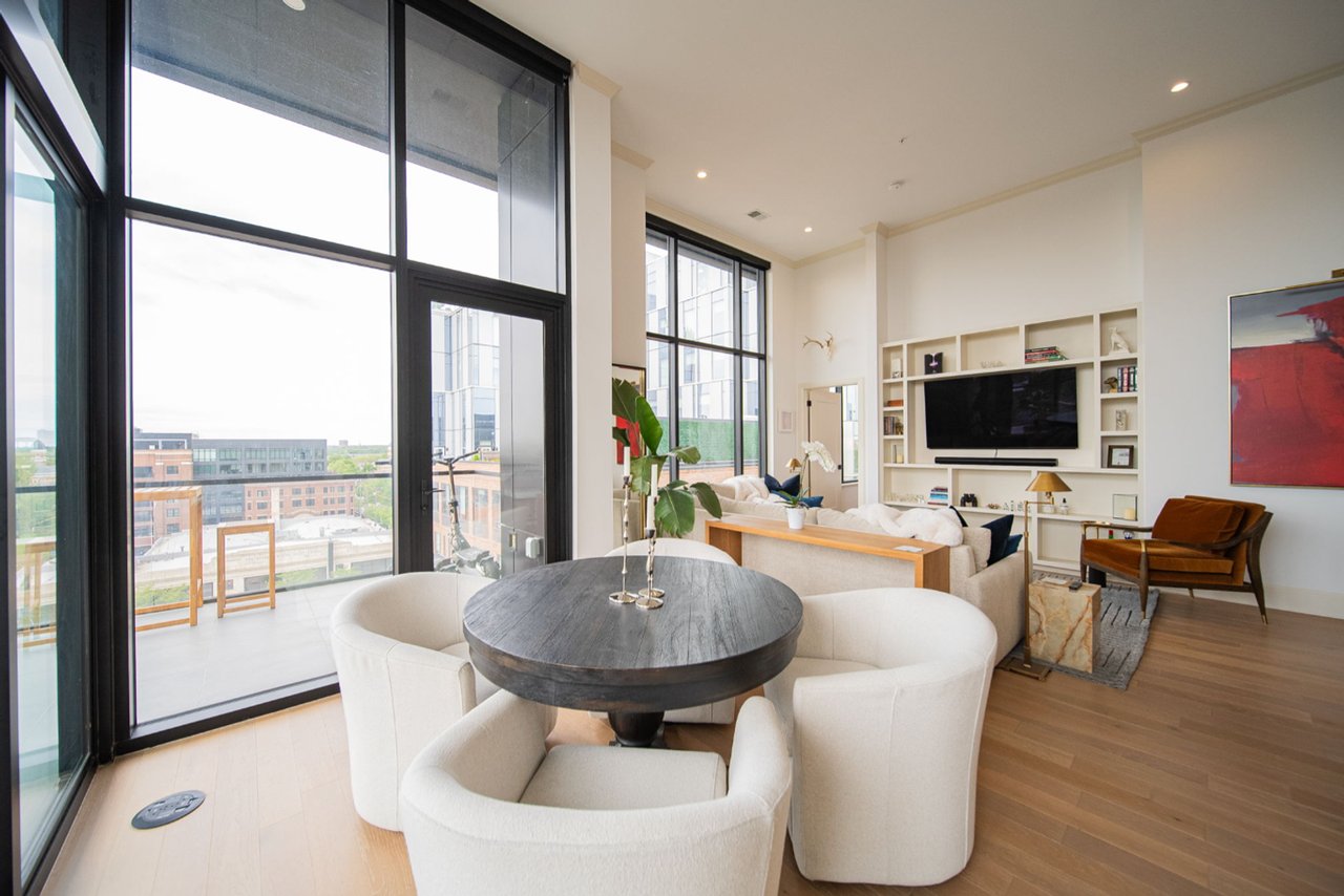 Parkside On Pearl - Photo 5 of 41
