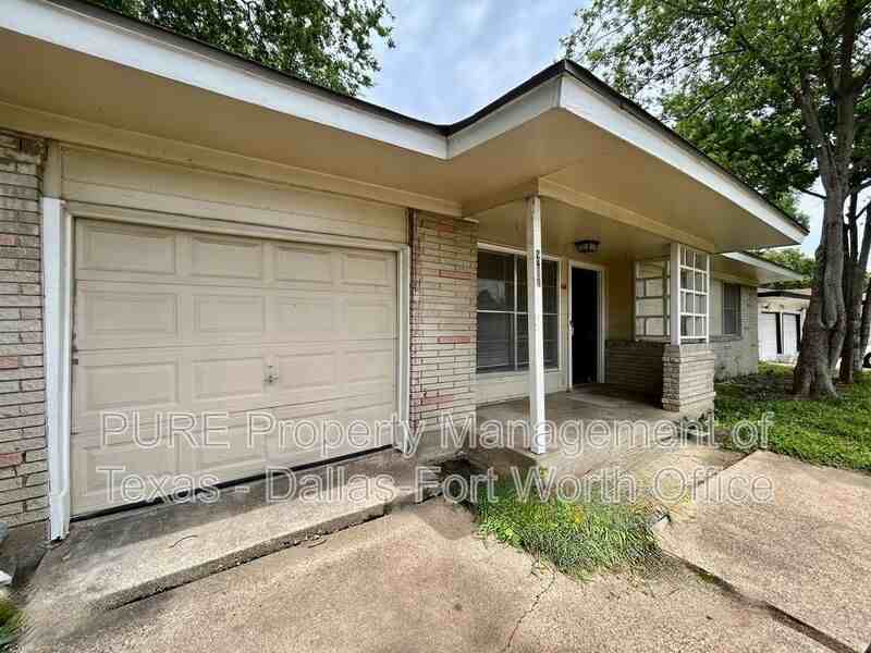 2411 E Mitchell St - Photo 2 of 25