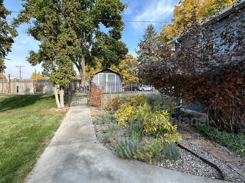 909 Longstaff St - Photo 2 of 36