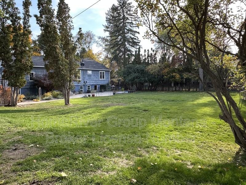 909 Longstaff St - Photo 5 of 36