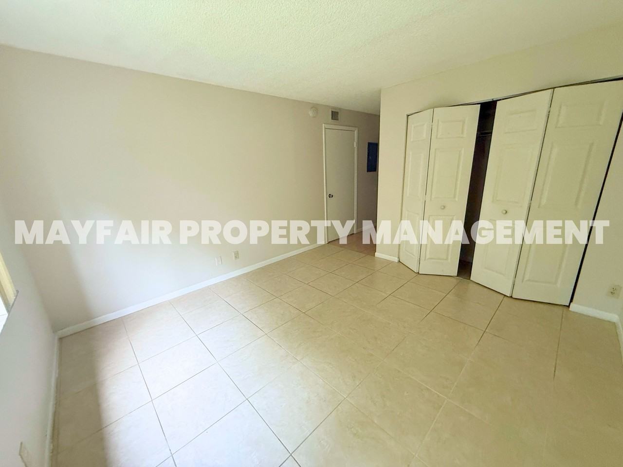 11181 Royal Palm Boulevard - Photo 7 of 16