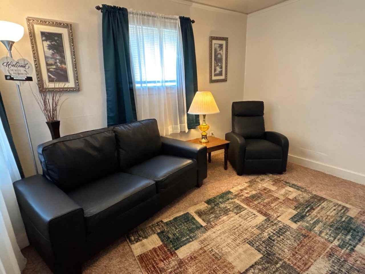 311 9th Street - Photo 4 of 8