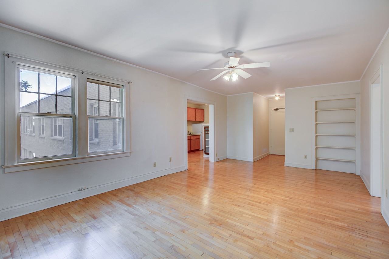 Clemar Apartments - Photo 3 of 25