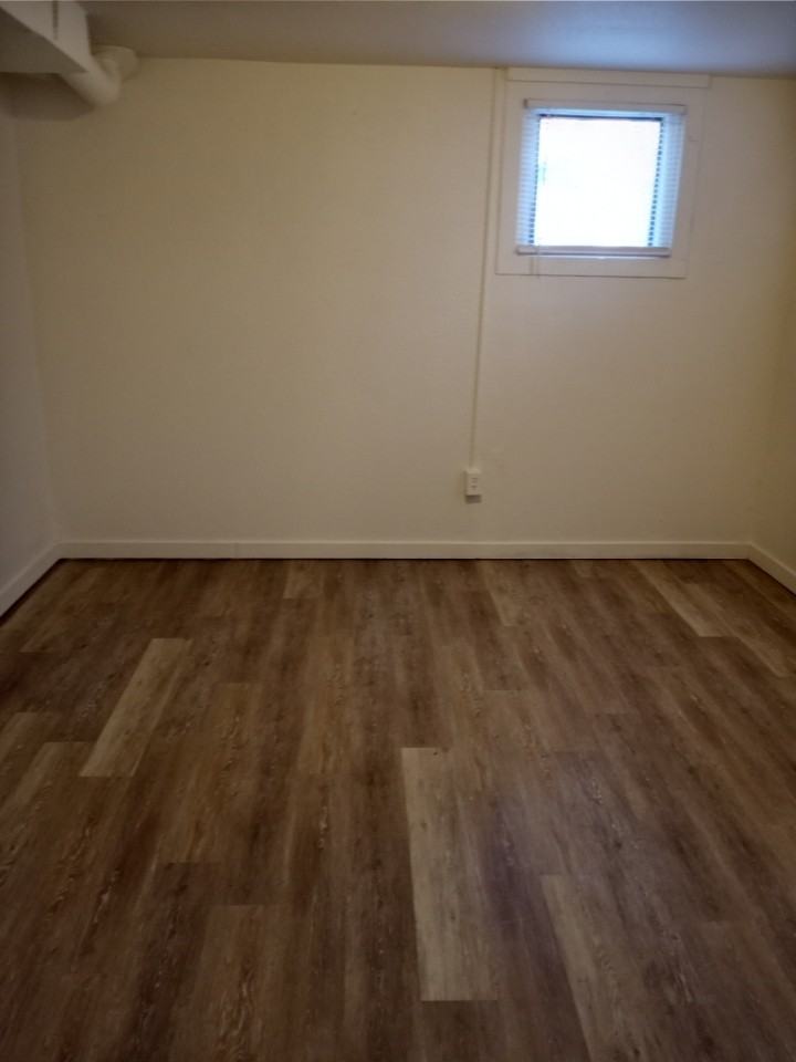 621 13th Street - Photo 5 of 8