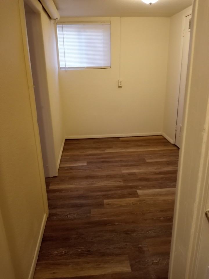 621 13th Street - Photo 7 of 8