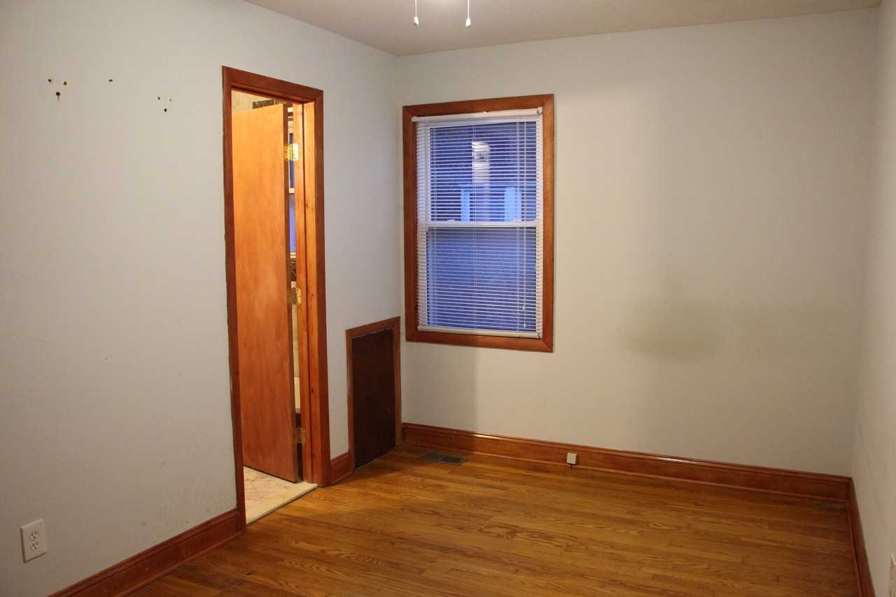 7th Street Apartments - Photo 5 of 14