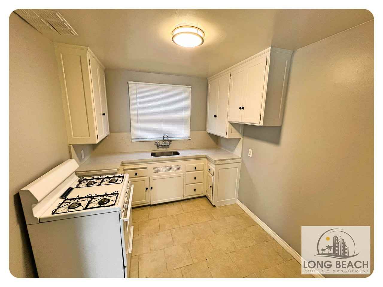 1162 East 3rd Street #3 - Photo 3 of 8