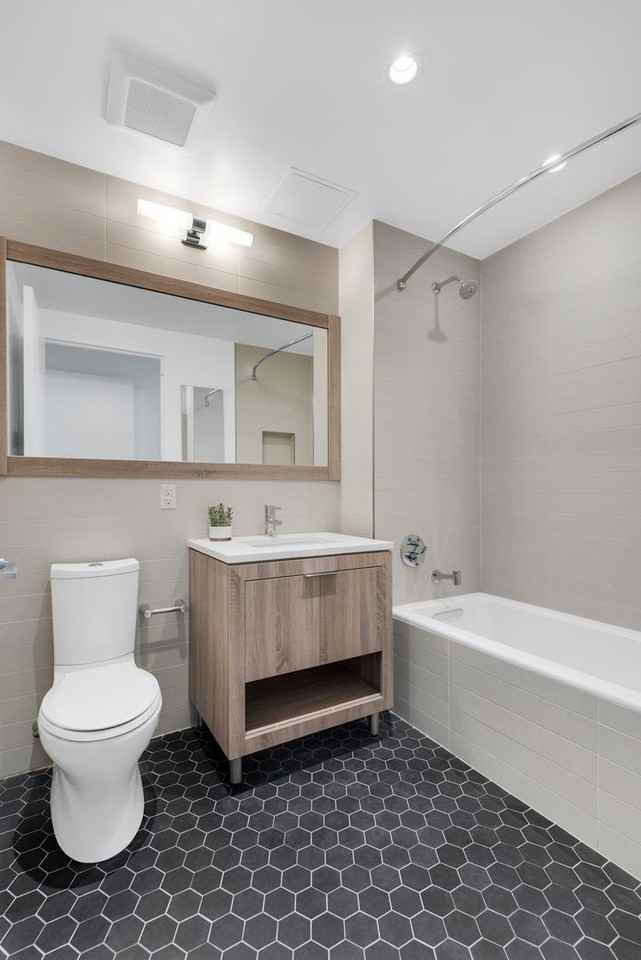 27 STREET LLC - Photo 6 of 34