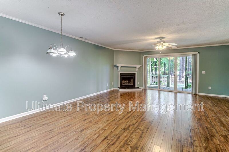 3958 Echo Farms Blvd - Photo 5 of 25