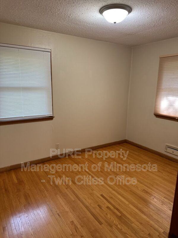 9306 Blaisdell Ave S - Photo 5 of 14