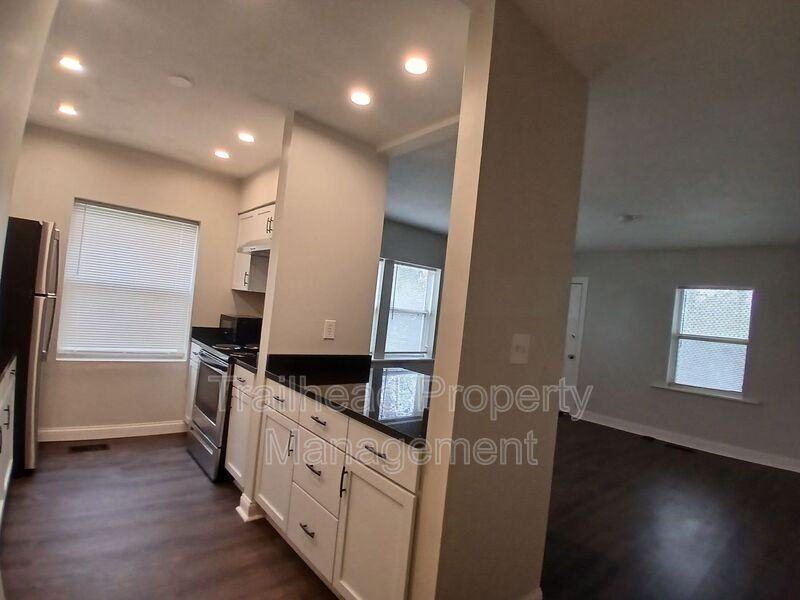 2727 Campbell St #2727-1SW - Photo 7 of 16