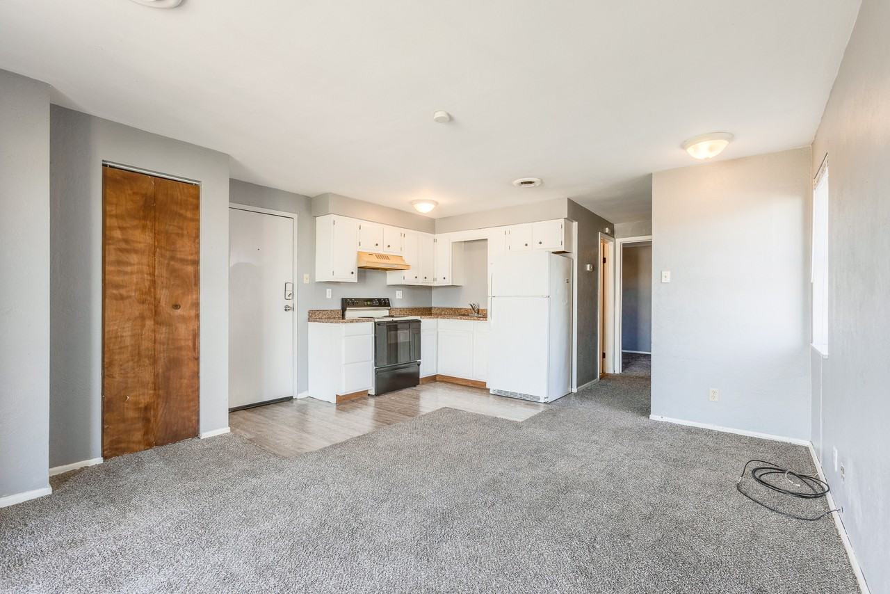 7408 Washington Avenue - Photo 2 of 27