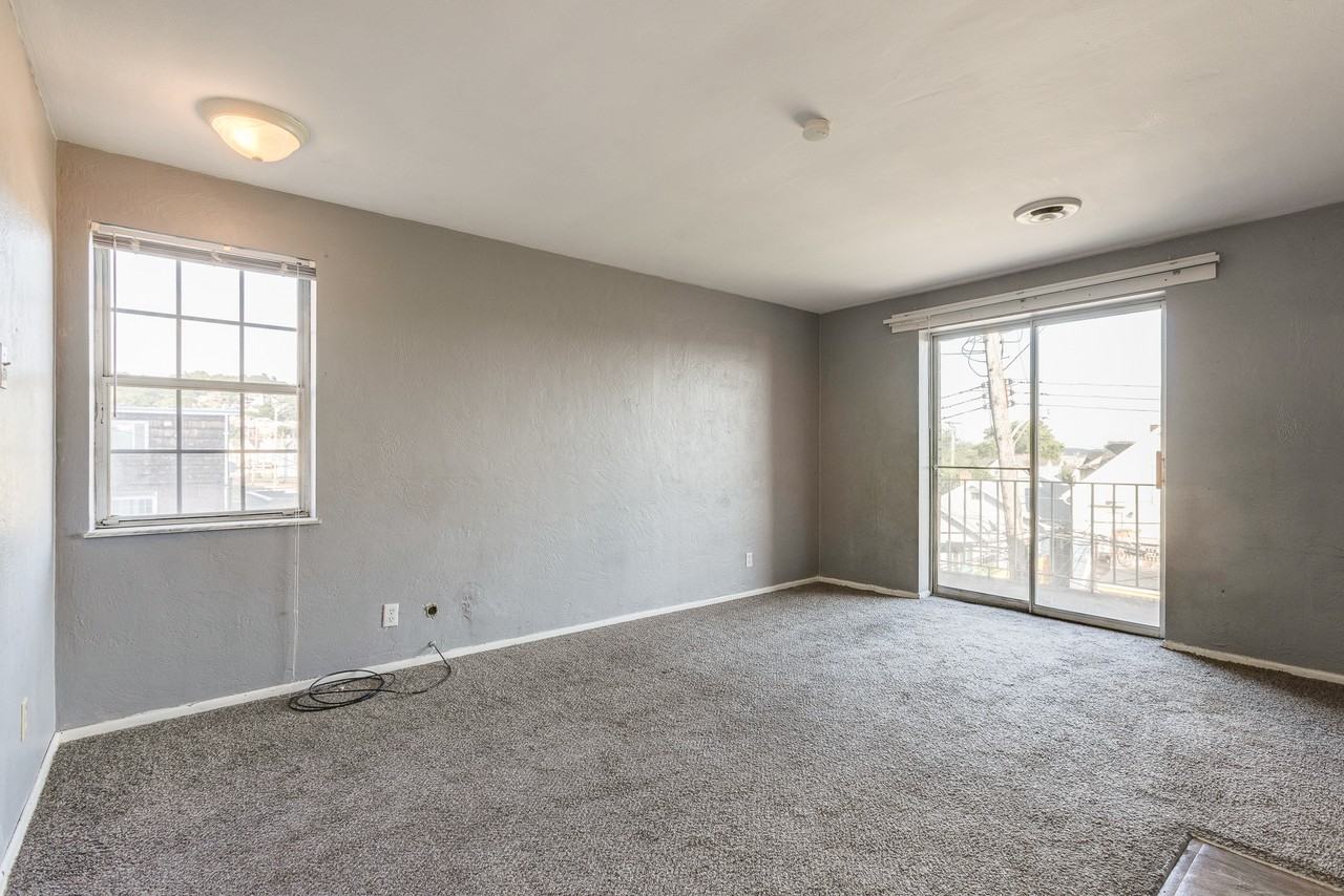 7408 Washington Avenue - Photo 5 of 27