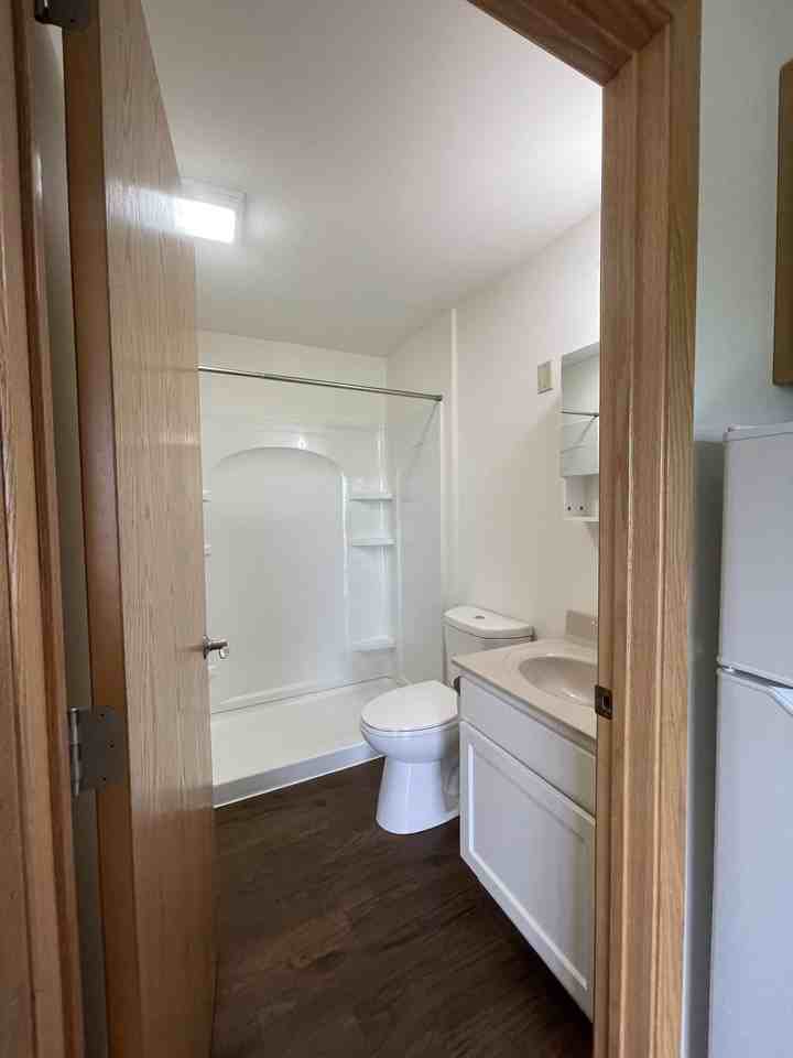 Broadway Court II (HUD) - Photo 4 of 15
