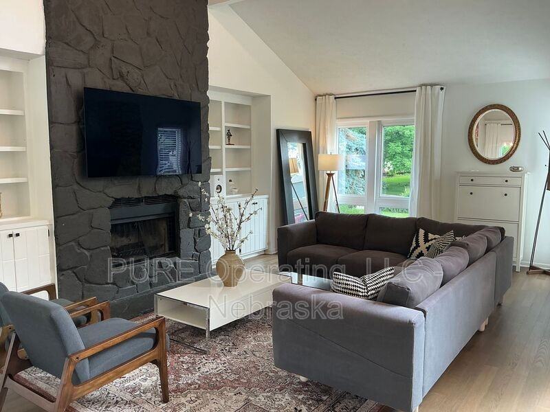 10635 Spaulding Cir - Photo 7 of 26