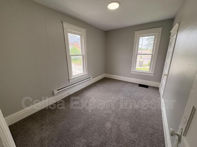 448 W Wildwood Ave - Photo 6 of 8